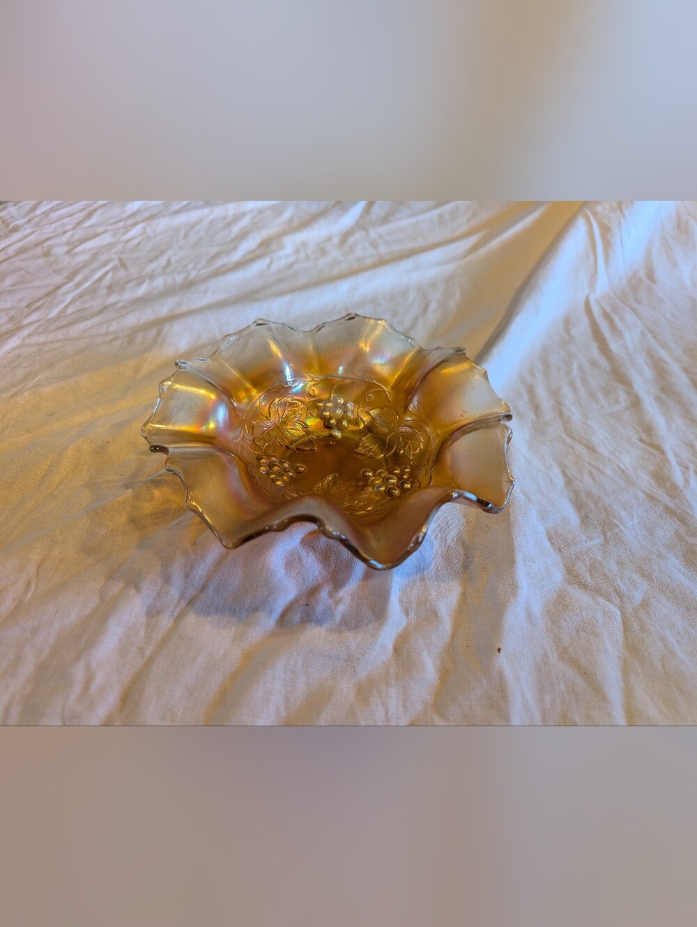 2/60$ Vintage Gold Iridescent Ruffled Glass Bowl